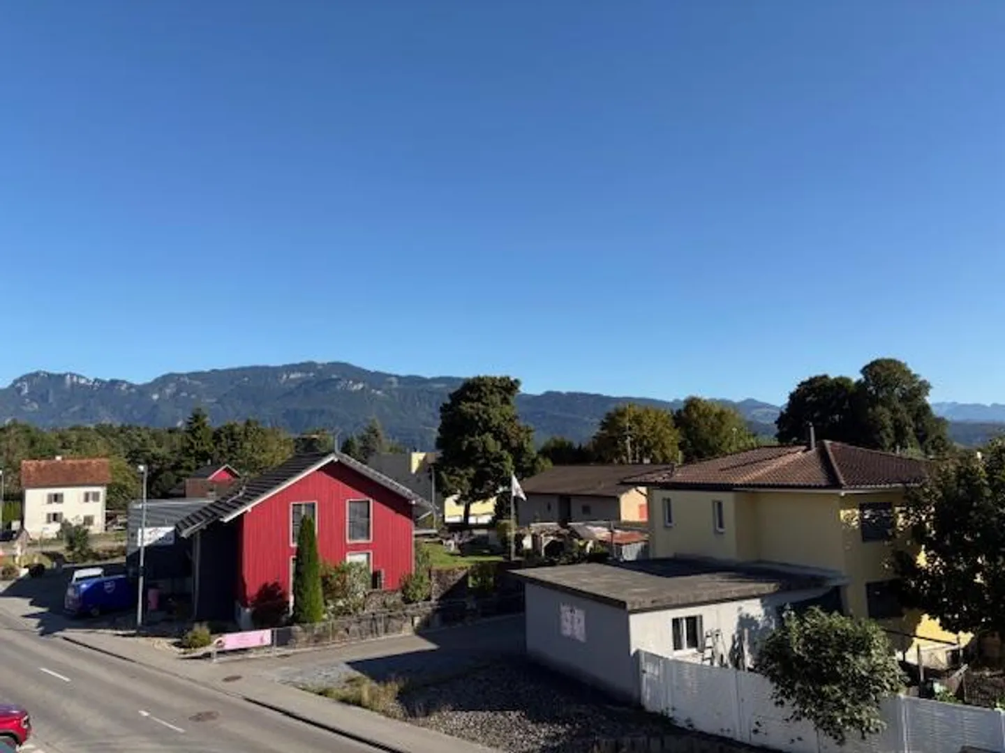 Appartement en attique de 3,5 pièces - Photo 3 sur 8