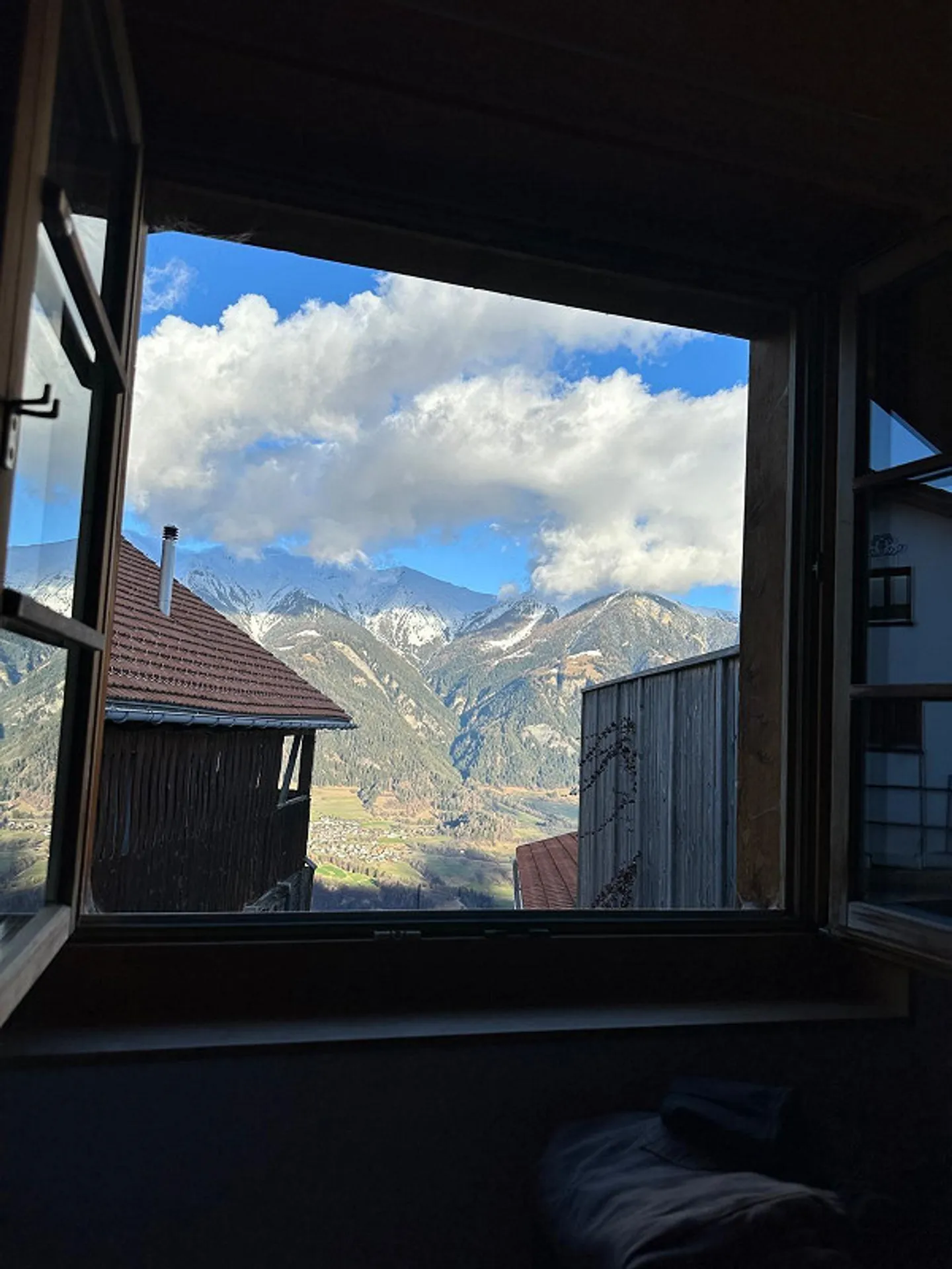 Un bijou dans les montagnes grisonnes - Charmante maison individuelle de 4,5 pièces - Photo 6 sur 11