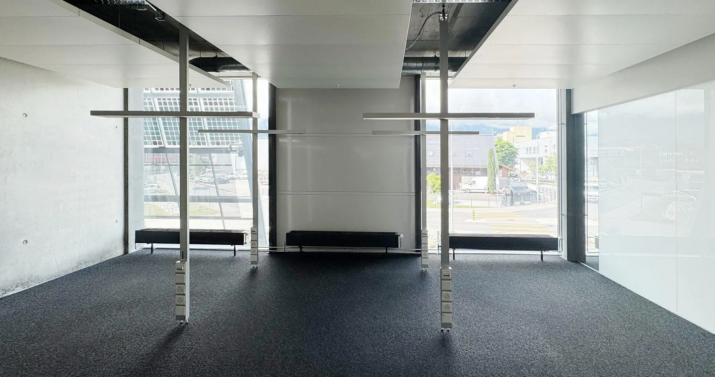 665m² - Espace de Bureau Représentatif dans un Emplacement Attrayant - Photo 11 sur 13