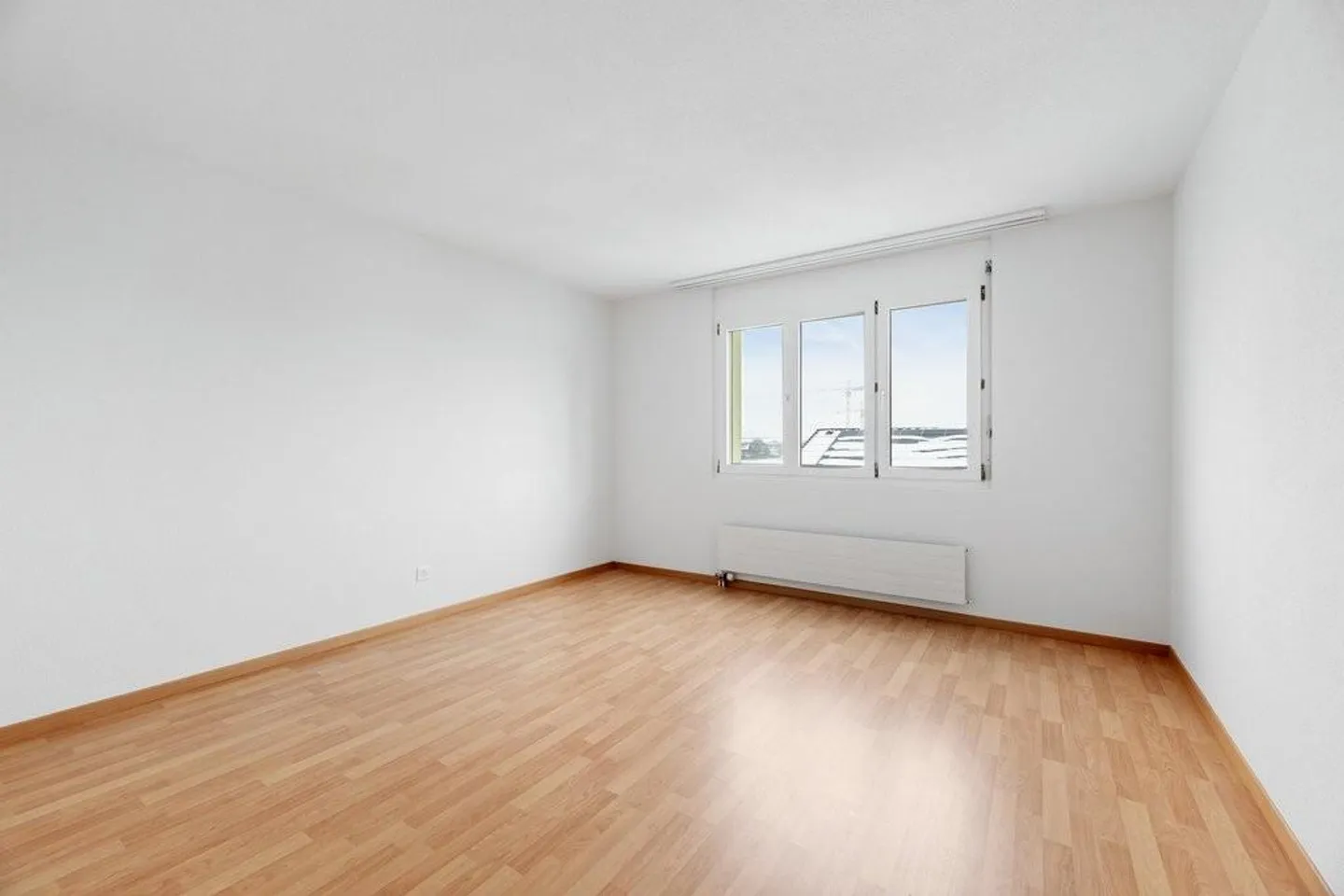 Appartement lumineux avec cuisine moderne - Photo 5 sur 8