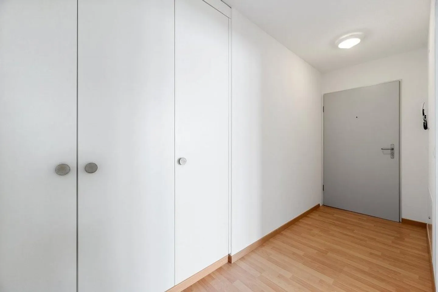 Appartement lumineux avec cuisine moderne - Photo 6 sur 8