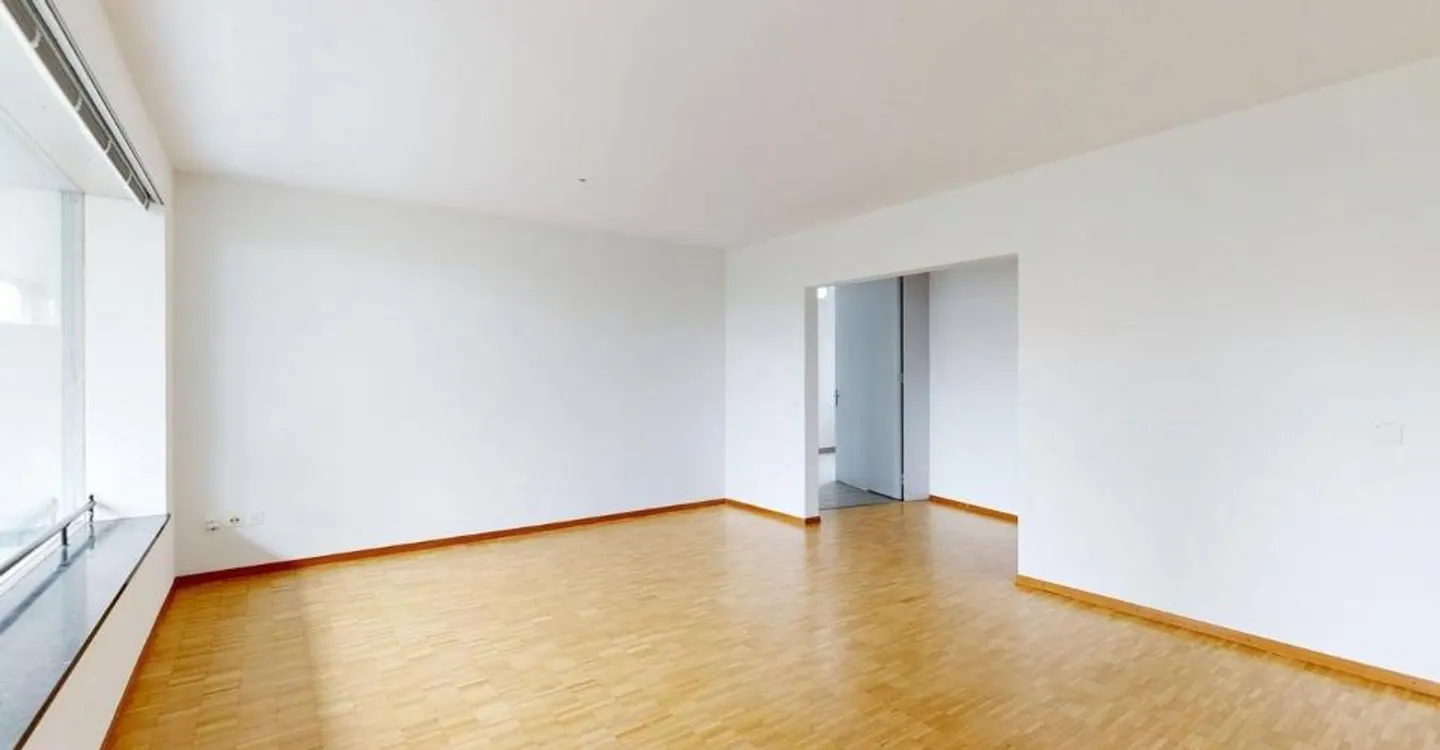 Modernes Apartment mit Balkon - Foto 4 von 7