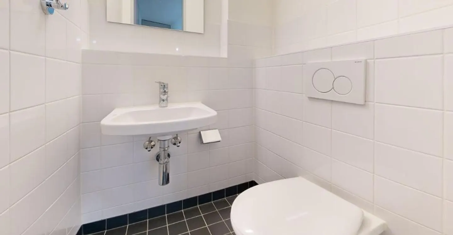 Modernes Apartment mit Balkon - Foto 7 von 7