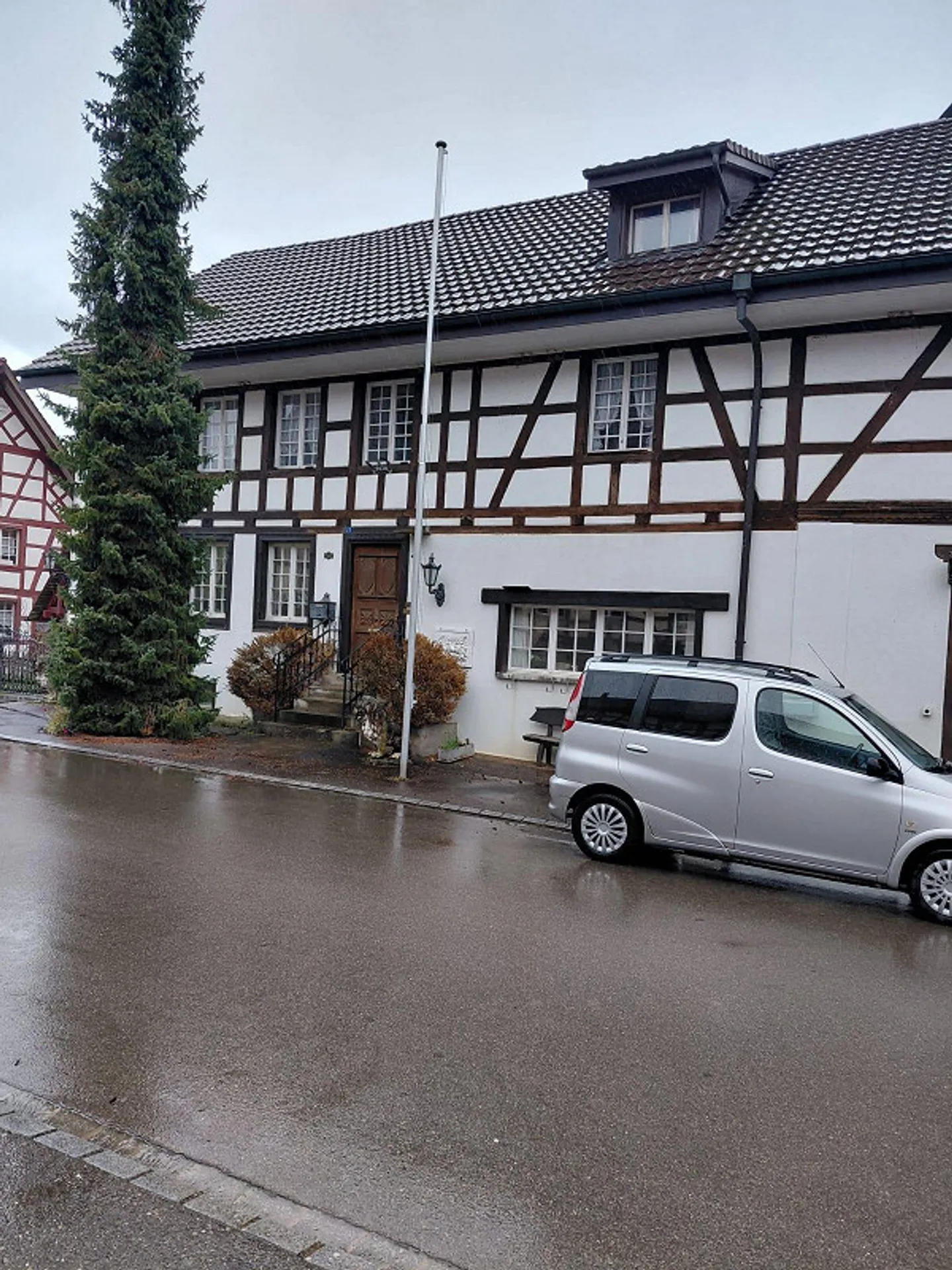 7 Zimmer Haus zu vermieten - Foto 4 von 8