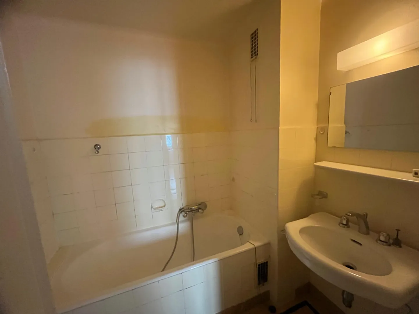 3,5-Zimmer-Wohnung im 1. Stock - Foto 8 von 9