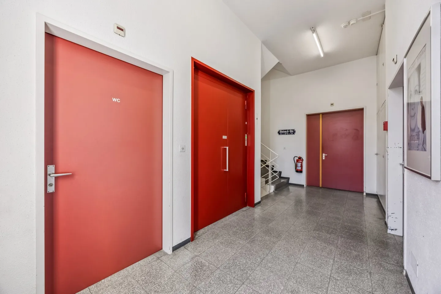 Bright office or commercial space in a central location in Heerbrugg - Photo 4 of 4