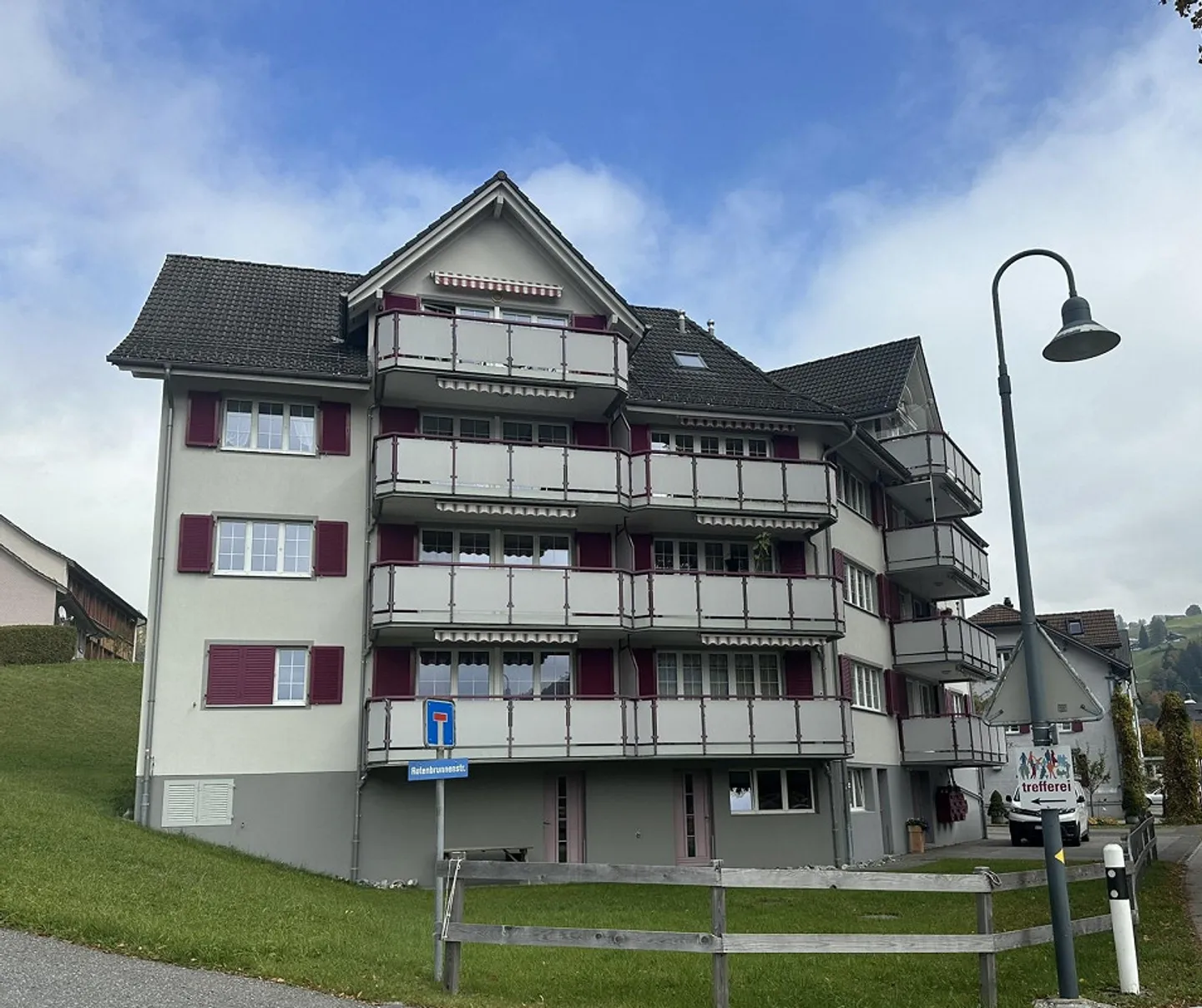Bright & Charming 3.5-Room Apartment in the Heart of Unterwasser - Photo 1 of 22
