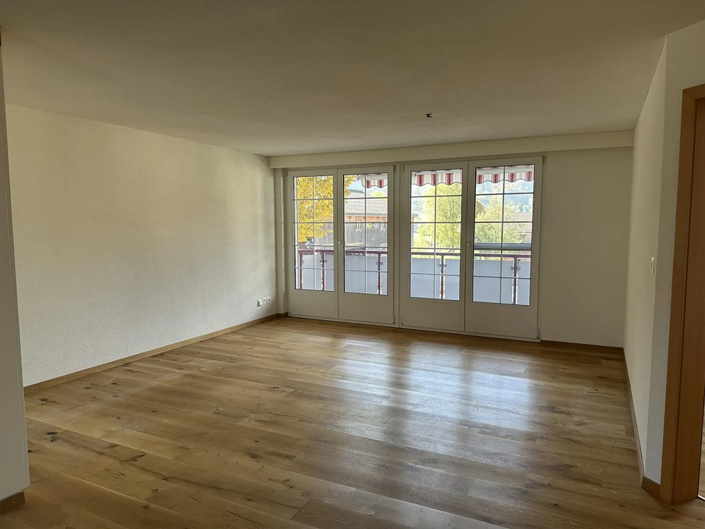 Bright & Charming 3.5-Room Apartment in the Heart of Unterwasser - Photo 6 of 22