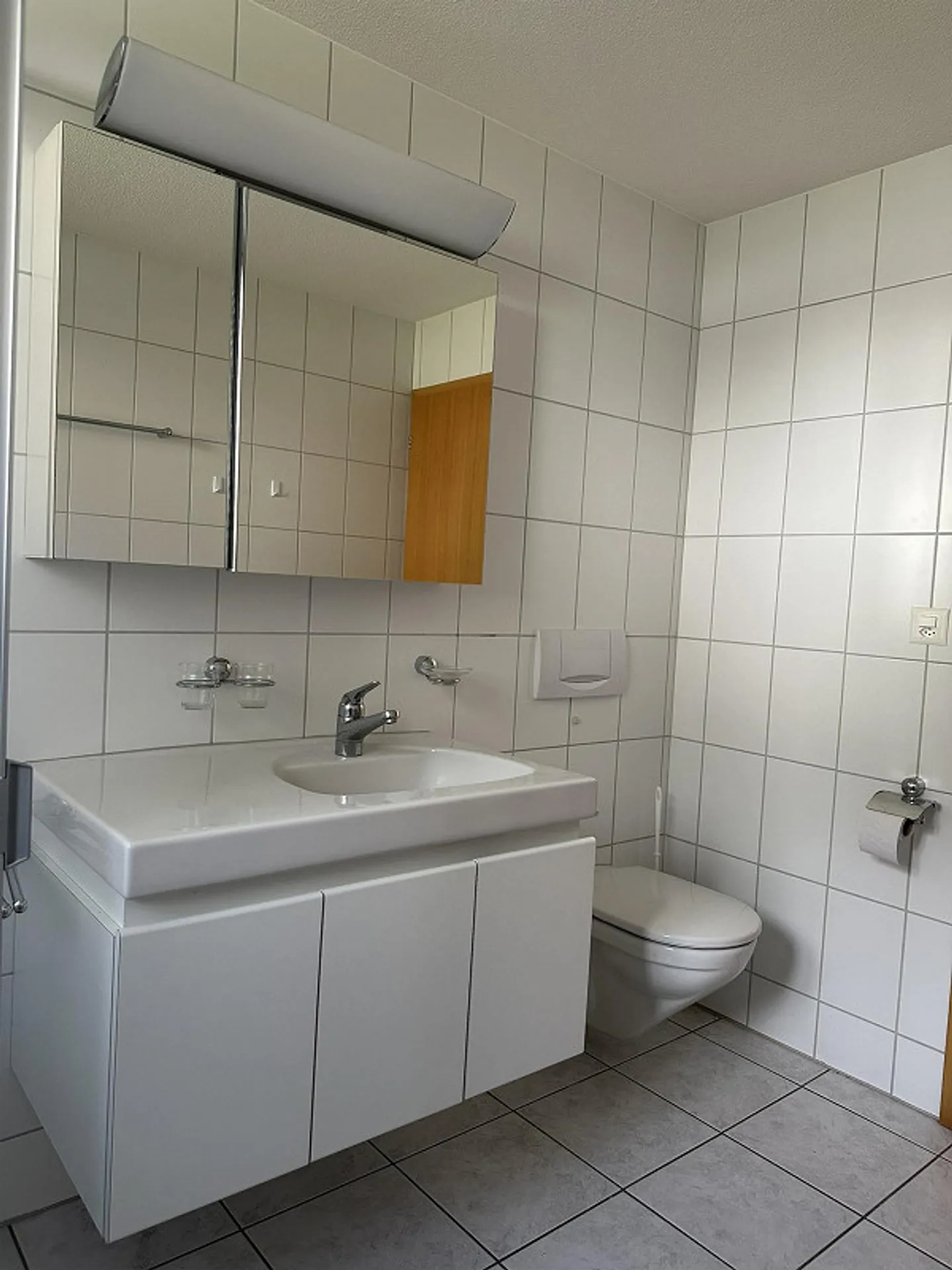 Bright & Charming 3.5-Room Apartment in the Heart of Unterwasser - Photo 12 of 22