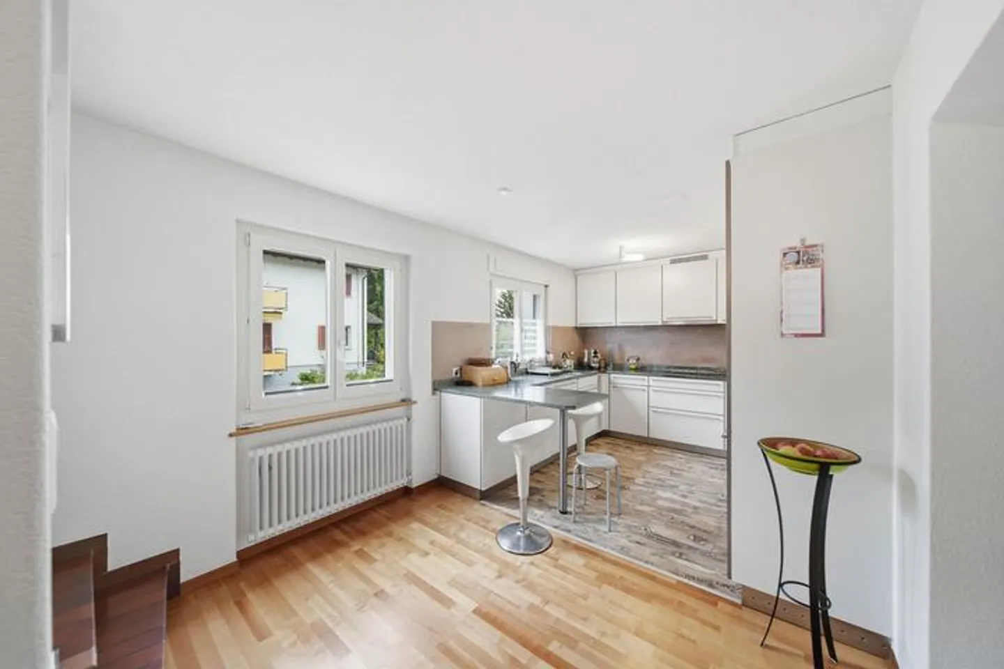 Charming Duplex with Large Garden - Photo 3 of 8