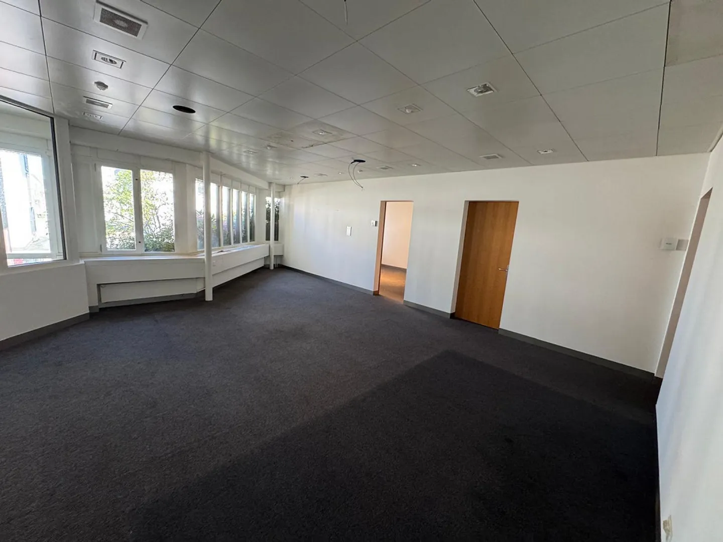 Bürofläche in zentraler Lage - Foto 2 von 6