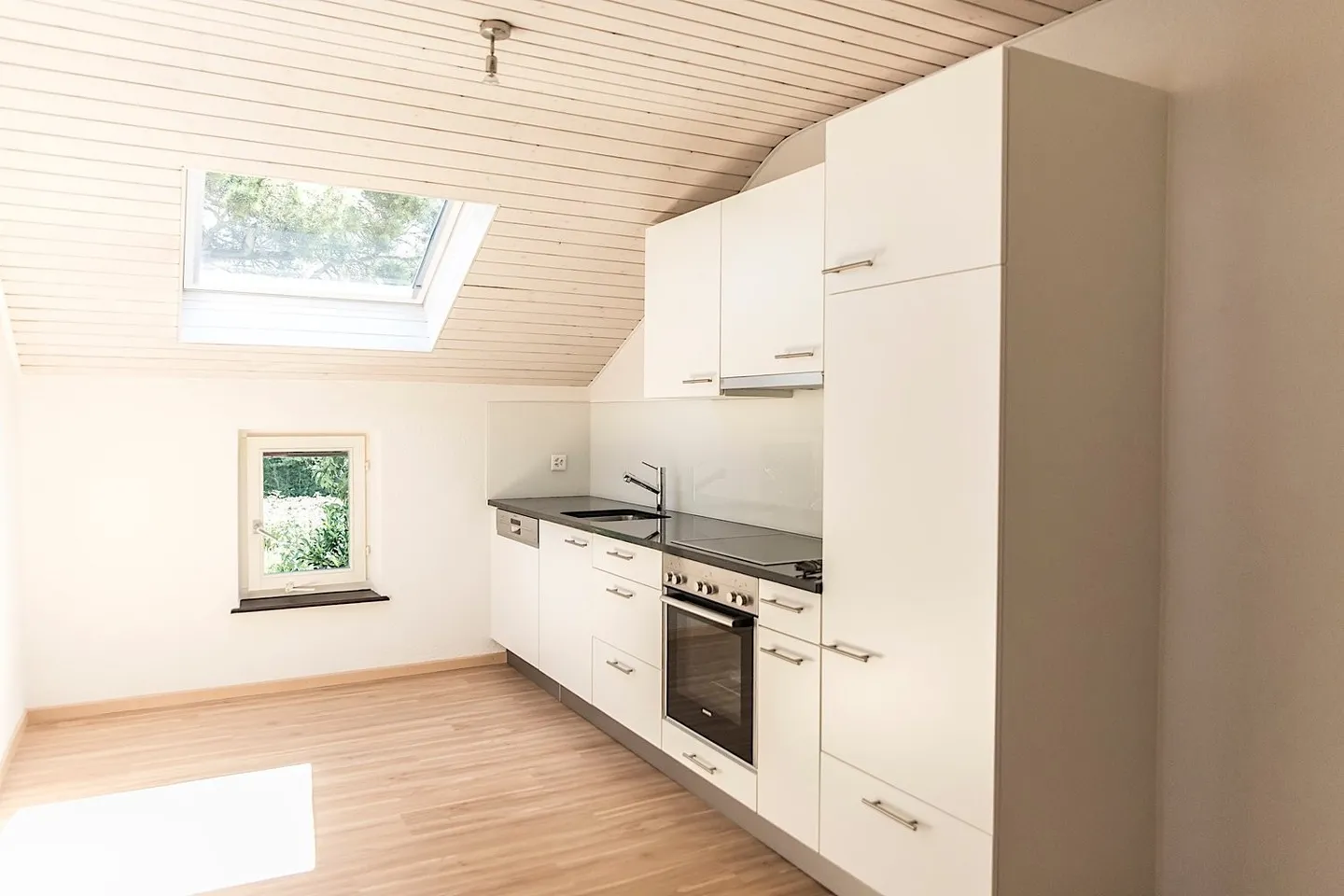 Appartamento affascinante di 2,5 stanze con utilizzo del giardino - Foto 1 di 5