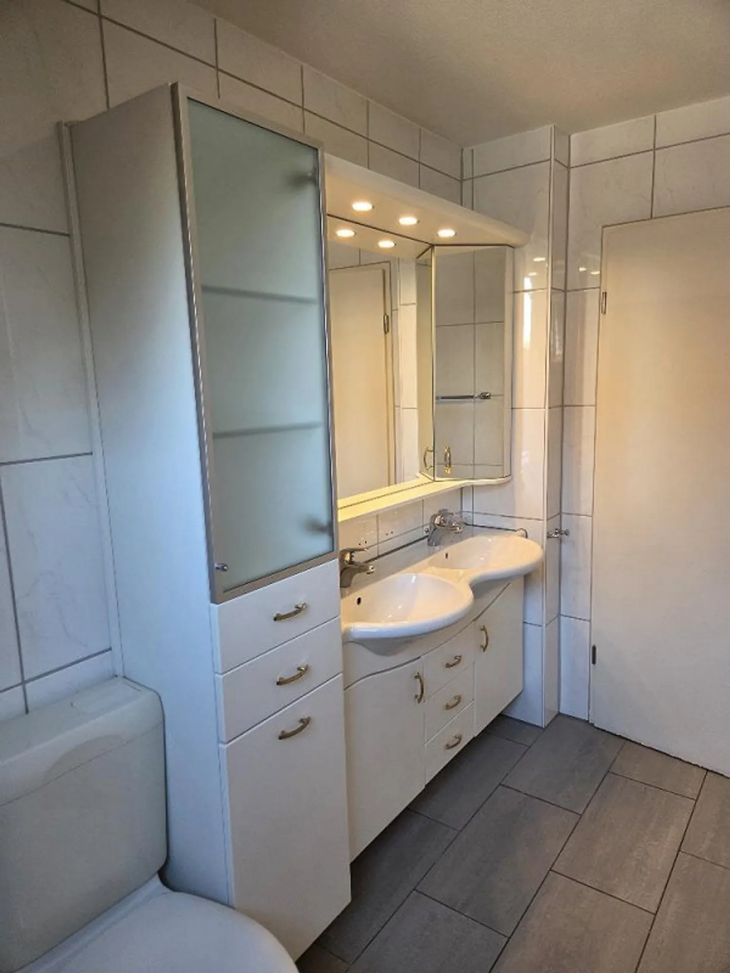 2.5 Room Apartment in Wahlen 100 sqm - Photo 6 of 15