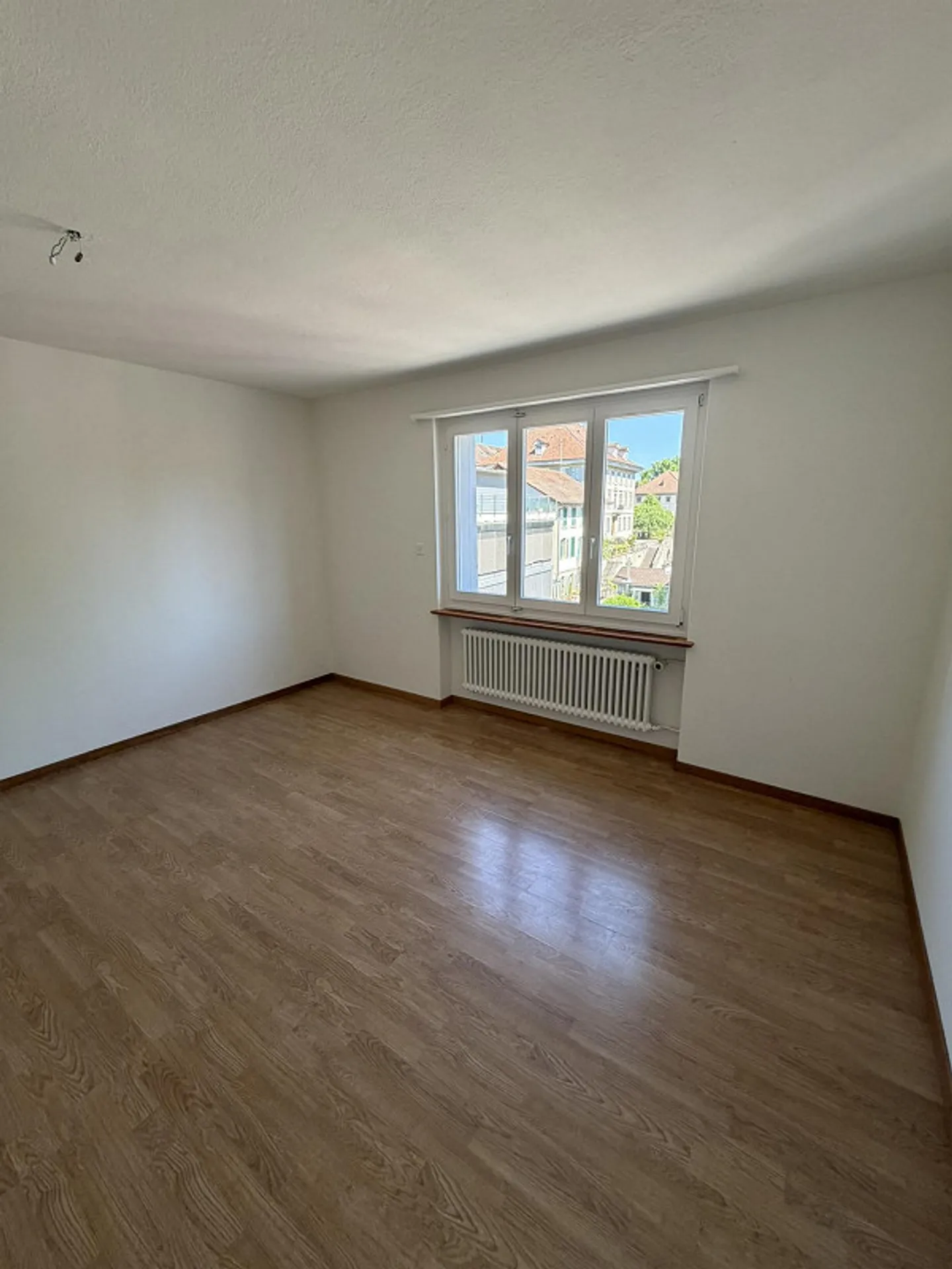 Cozy 3.5-room apartment, 2nd floor - Photo 5 of 5