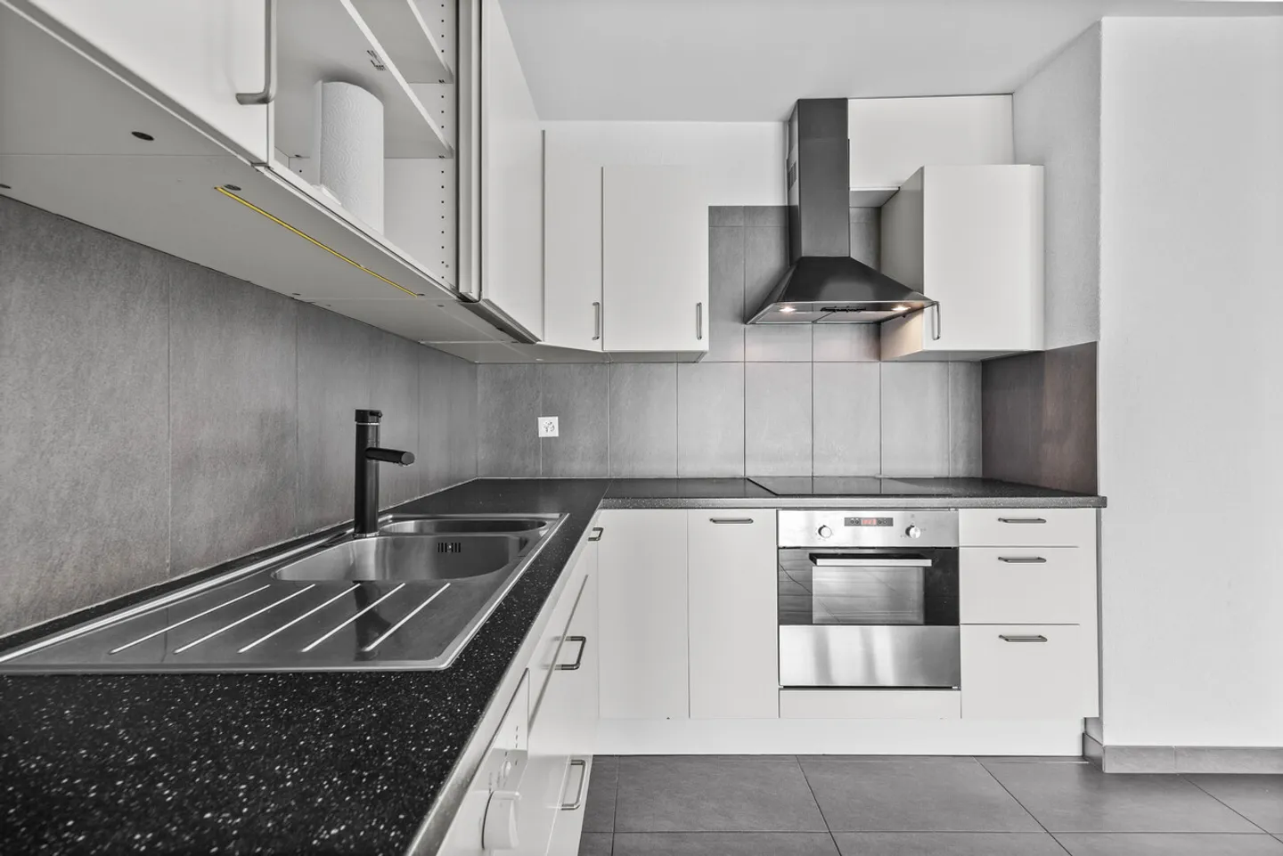 Magnifique appartement 3.5 pièces - Photo 2 sur 24