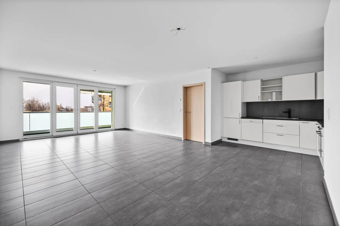 Magnifique appartement 3.5 pièces - Photo 3 sur 24