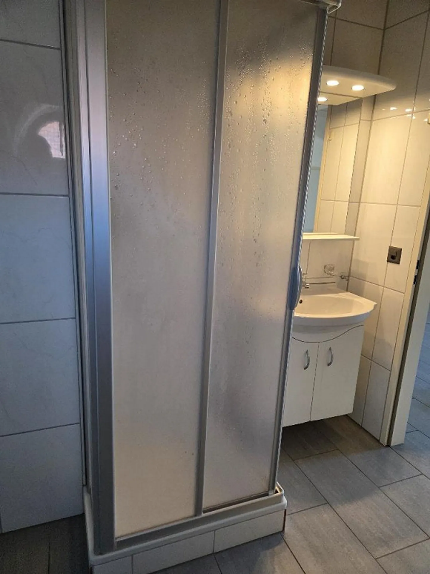 2.5 Room Apartment in Wahlen 100 sqm - Photo 15 of 15