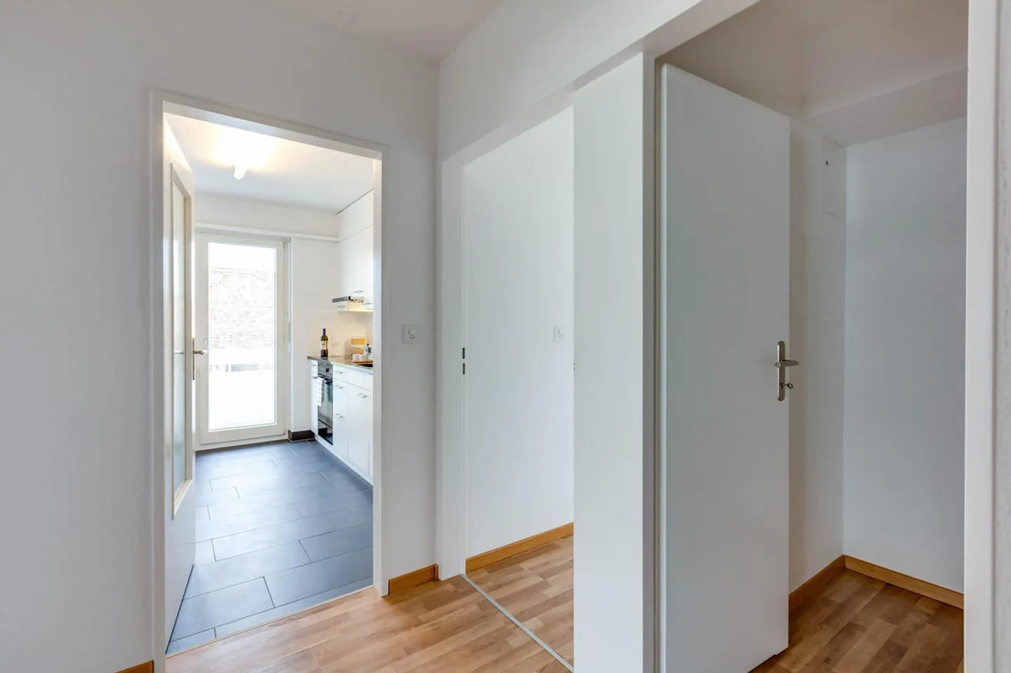 In the Middle! - Photo 4 of 9