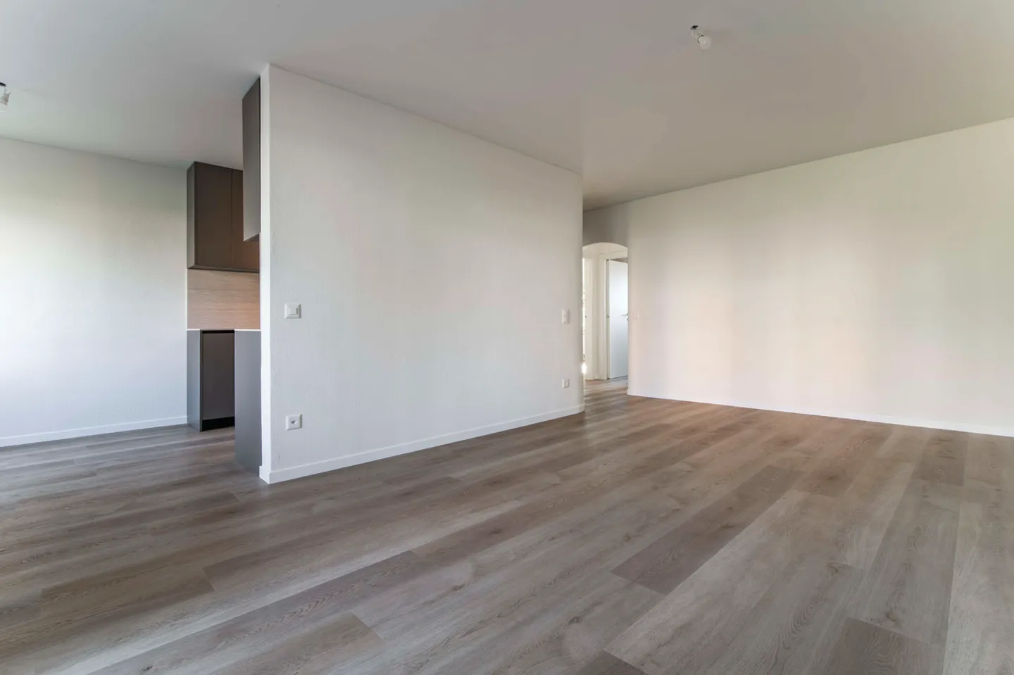 Appartamento esclusivo 3.5 locali - Foto 3 di 11