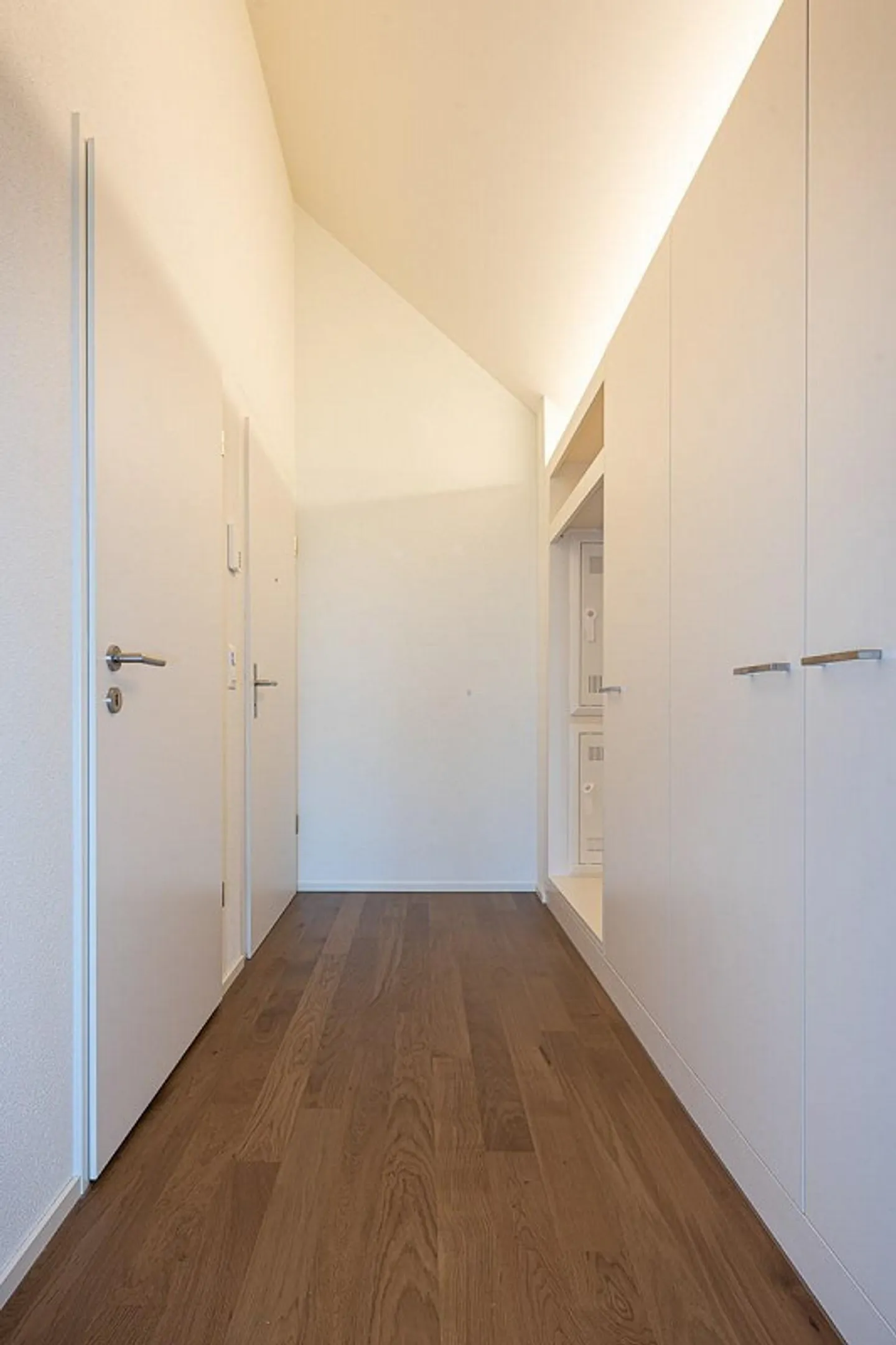 Sonnige 2.5-Zimmerwohnung - Foto 2 von 9