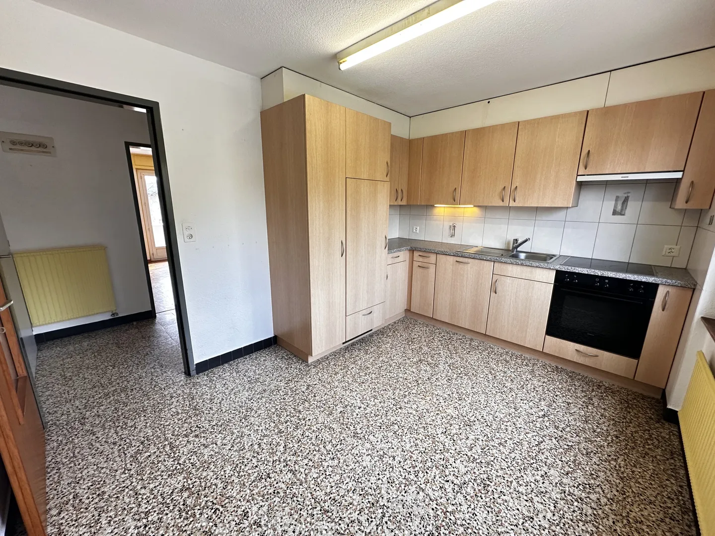 Geräumige Wohnung mit Balkon - Foto 14 von 24