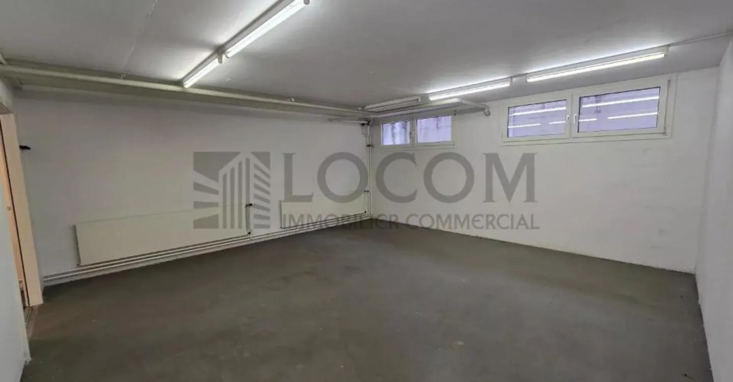 Rental spaces in equipped building - Photo 7 of 13