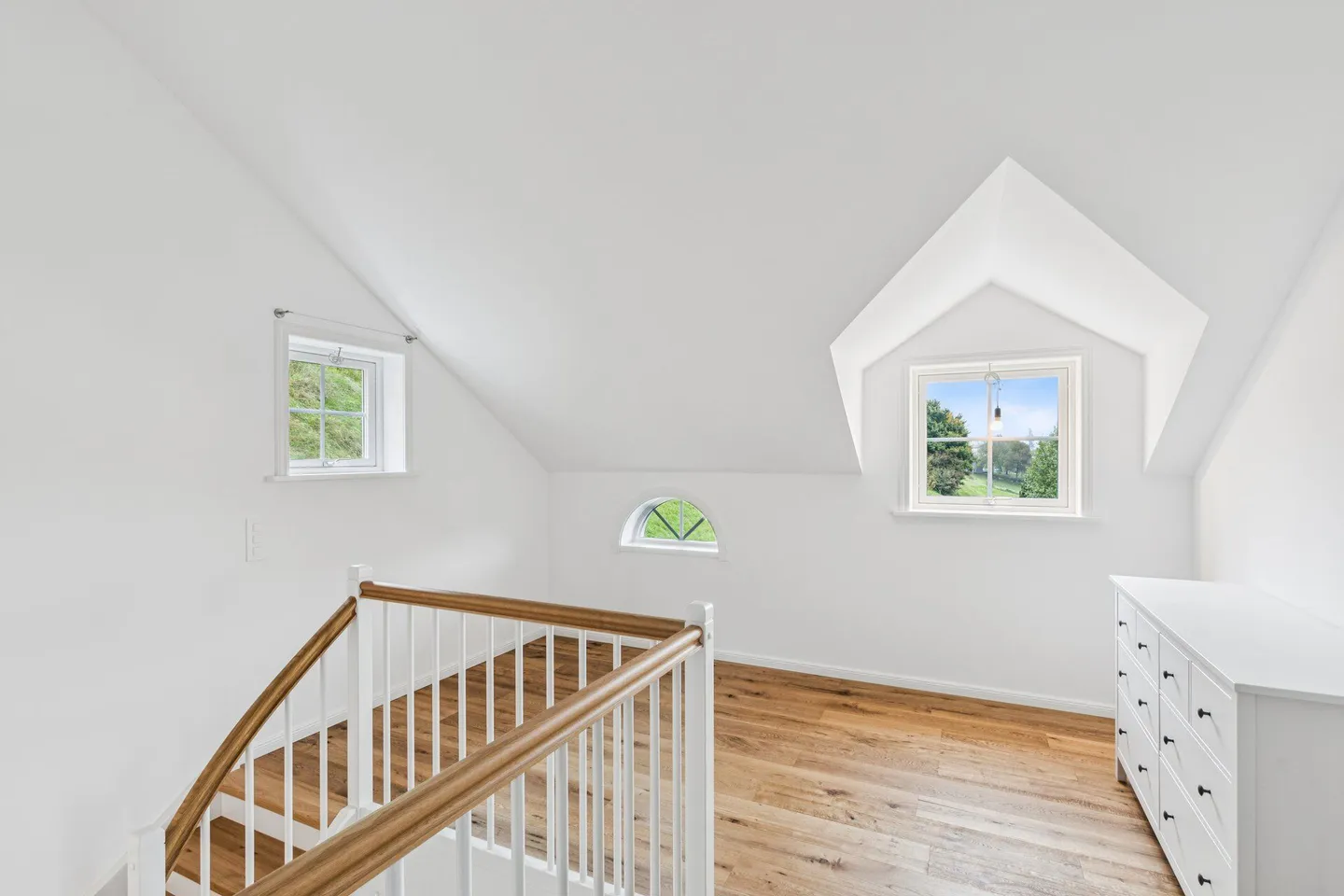 Scandinavian Lifestyle with Alpine View! - Photo 14 of 15