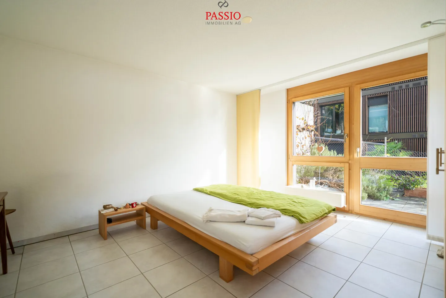 Vivere con un panorama: appartamento di 3,5 stanze con vista lago non ostacolata - Foto 14 di 21