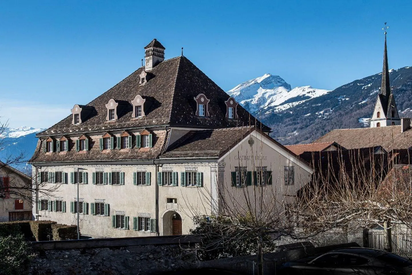 Maison traditionnelle de la Herrschaft de Grisons - Photo 1 sur 9