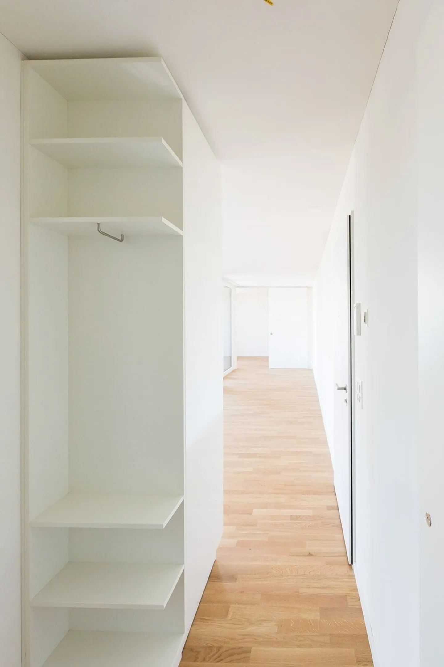 Your new 2.5 room apartment - Photo 2 of 7