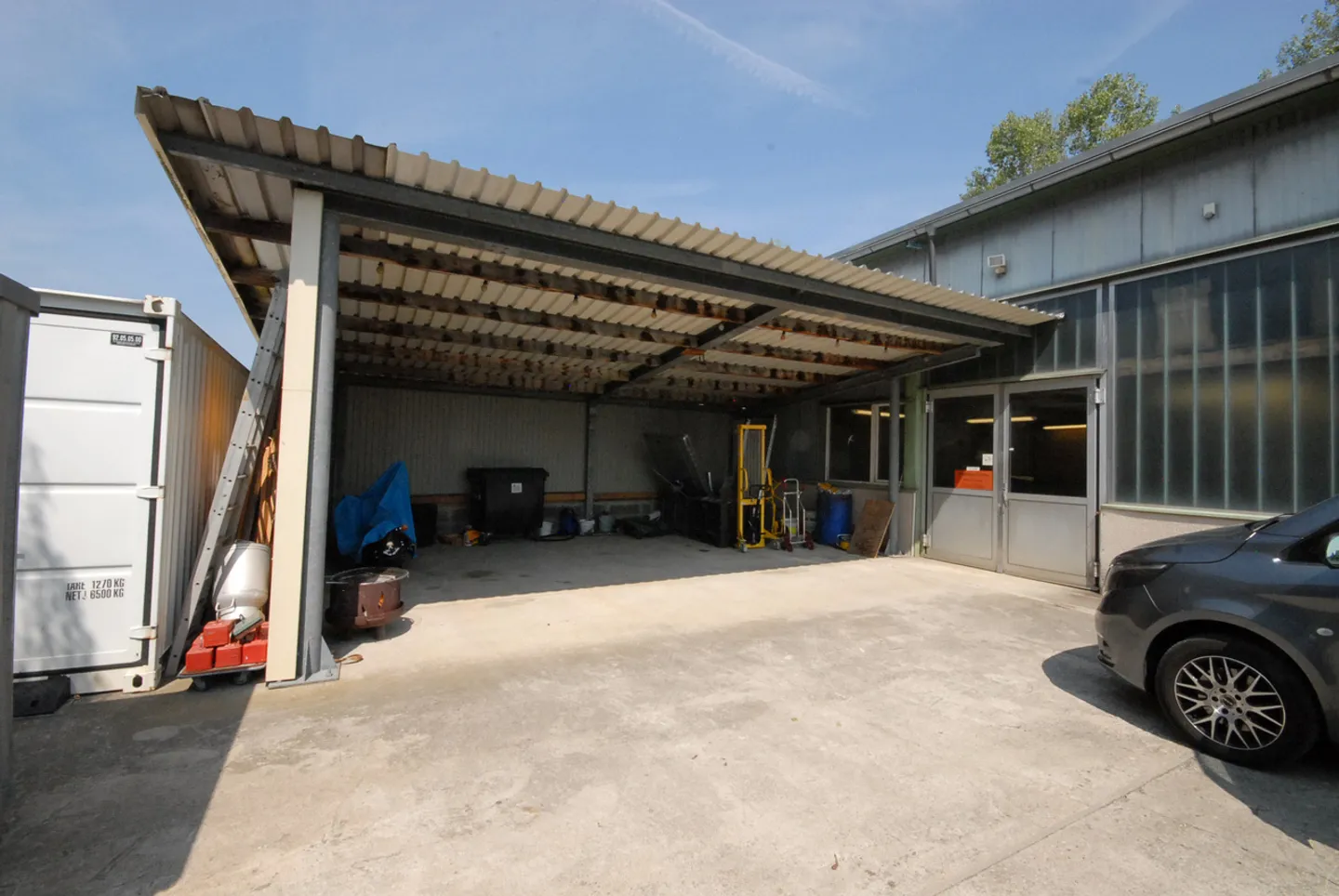 In vendita ad Avenches edificio industriale per artigiani con 896 m2 di terreno - Foto 4 di 16