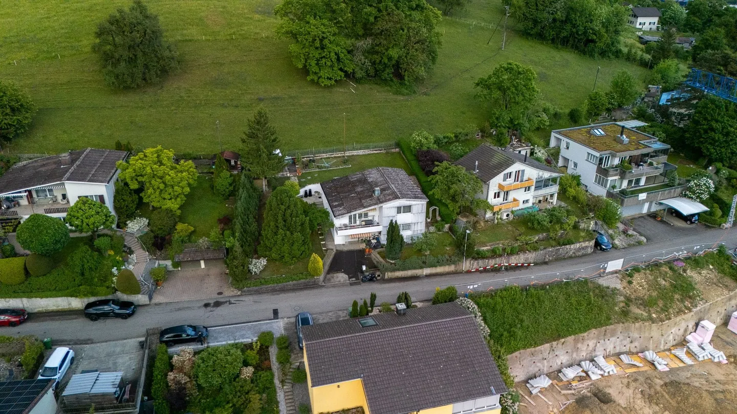 Charmantes Familienhaus mit Pool - Foto 7 von 13