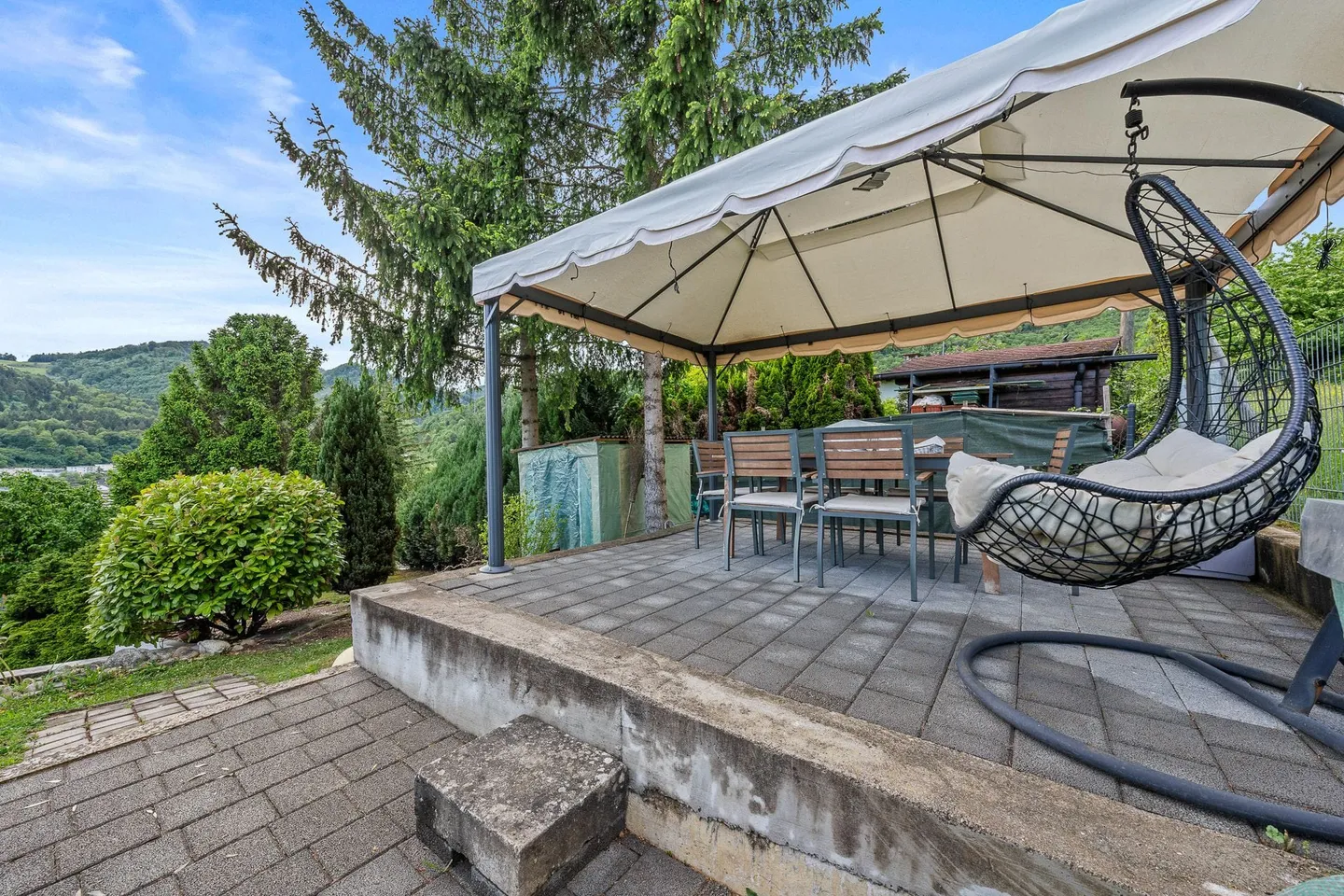 Charmantes Familienhaus mit Pool - Foto 10 von 13