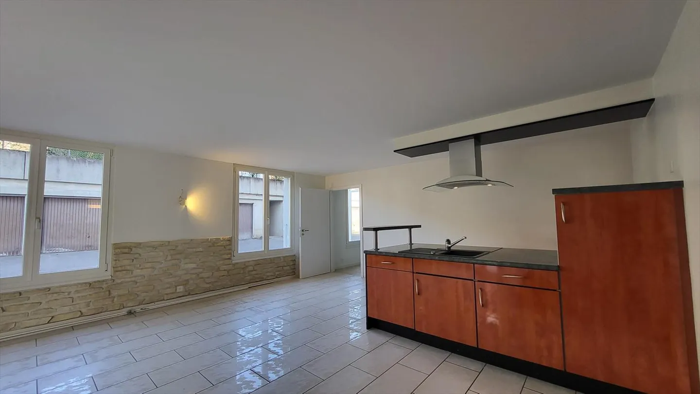 1.5 Room Apartment - Photo 1 of 6