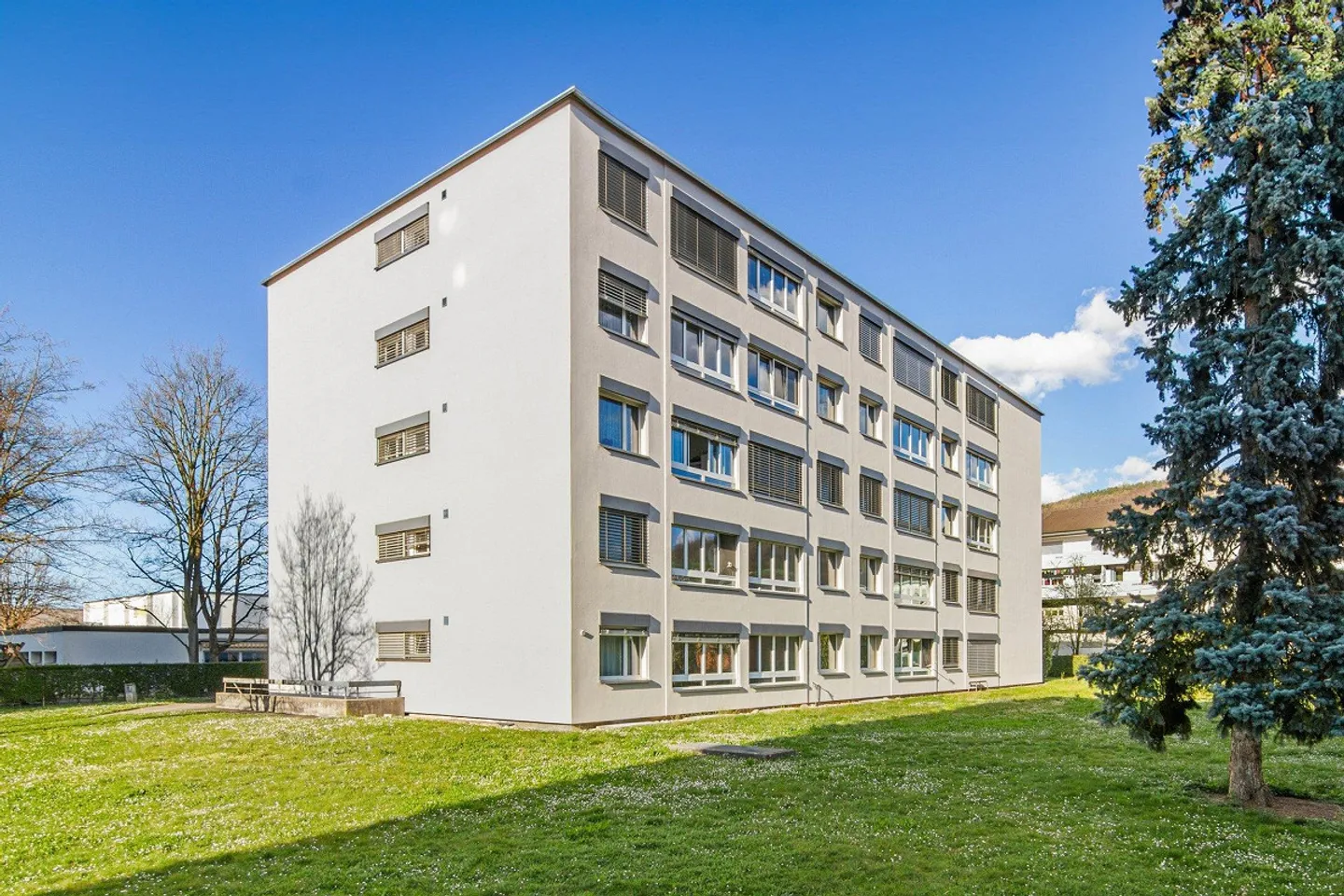 Beautiful 3-room apartment in a quiet location - Photo 1 of 8