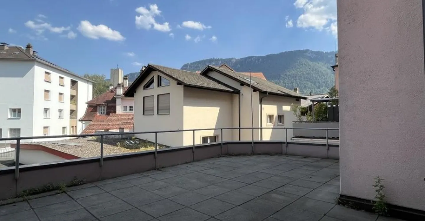 3,5-Zimmer-Wohnung sofort im Zentrum von Moutier zu vermieten! - Foto 9 von 9