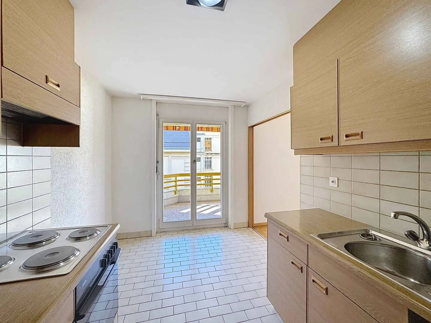Große 3,5-Zimmer-Wohnung von 79 m2 + Balkon und Terrasse - Foto 6 von 13