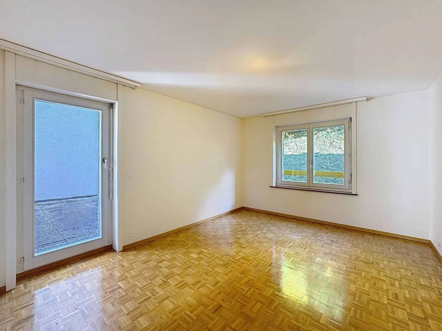 Große 3,5-Zimmer-Wohnung von 79 m2 + Balkon und Terrasse - Foto 9 von 13