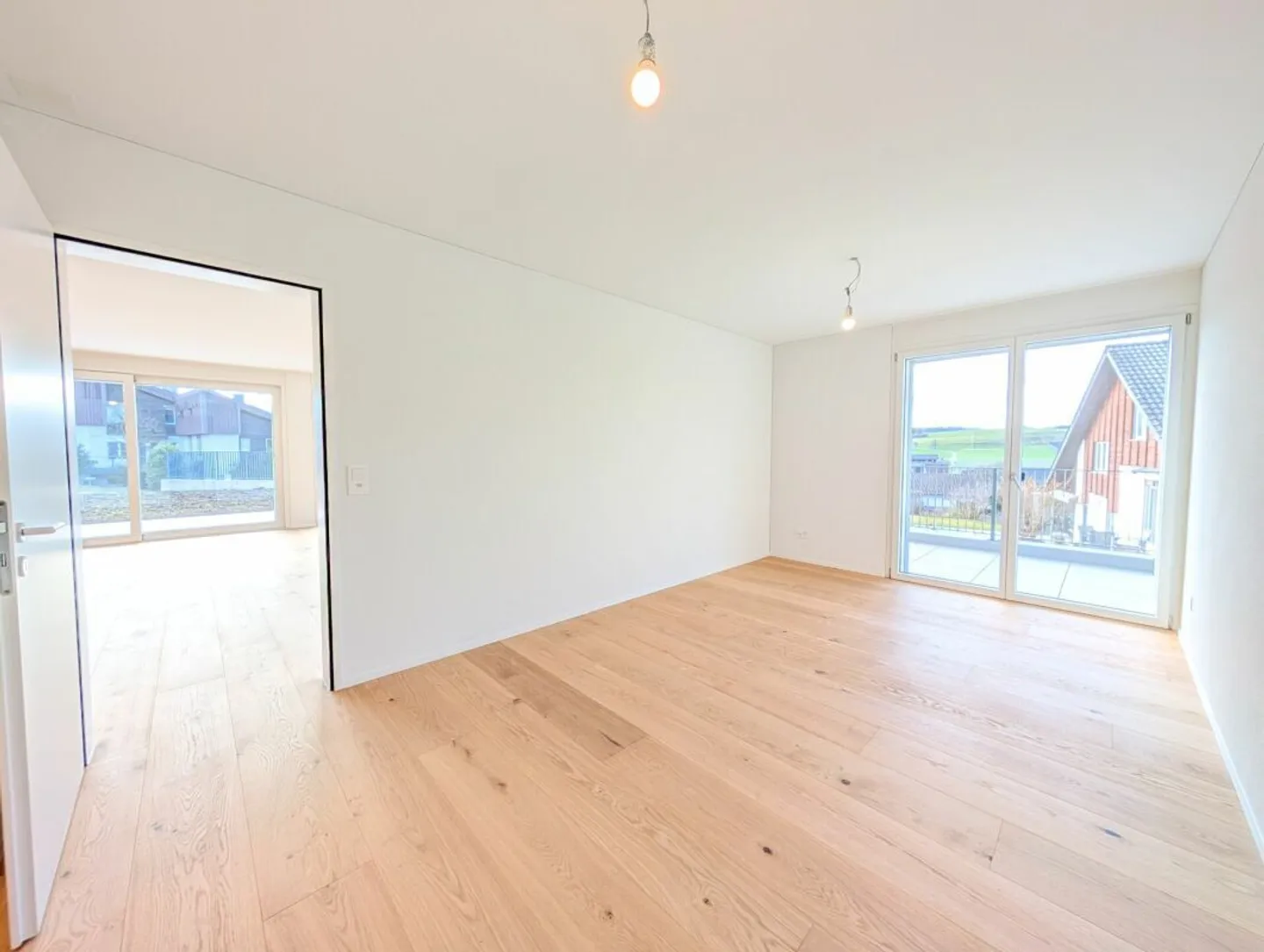 Stilvolle Wohnung mit Garten - Foto 6 von 16