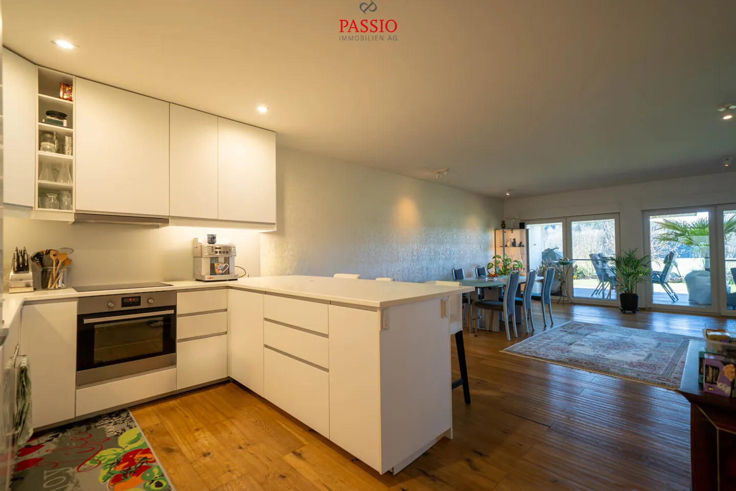 8.5-Room Multi-Family House with 3 Apartments in Unobstructed Location - Photo 5 of 33