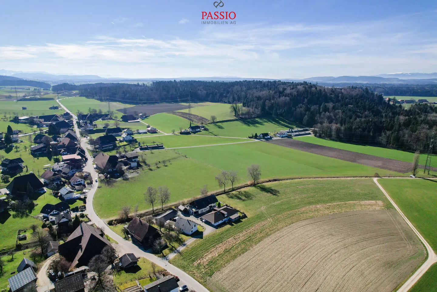 8.5-Room Multi-Family House with 3 Apartments in Unobstructed Location - Photo 32 of 33