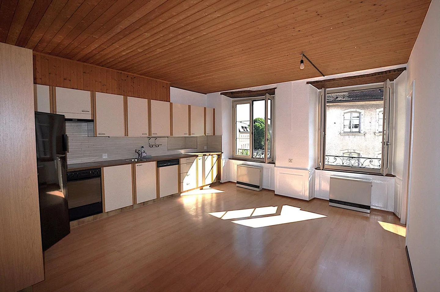 Bellissimo appartamento di 2,5 stanze a Porrentruy - Foto 1 di 6