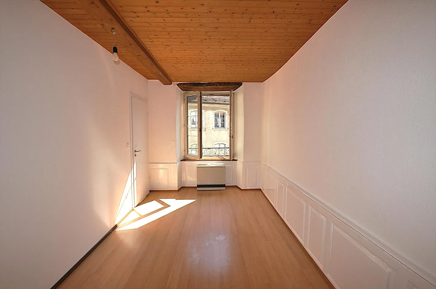 Bellissimo appartamento di 2,5 stanze a Porrentruy - Foto 4 di 6