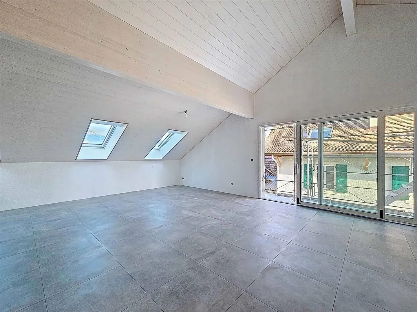 Apartment for sale - Photo 1 of 9