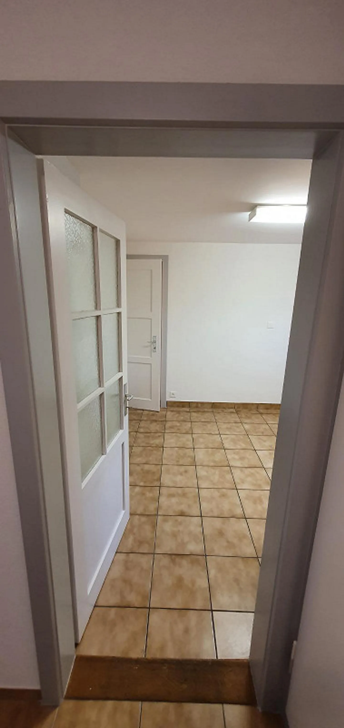 Appartamento con grande balcone - Foto 13 di 14