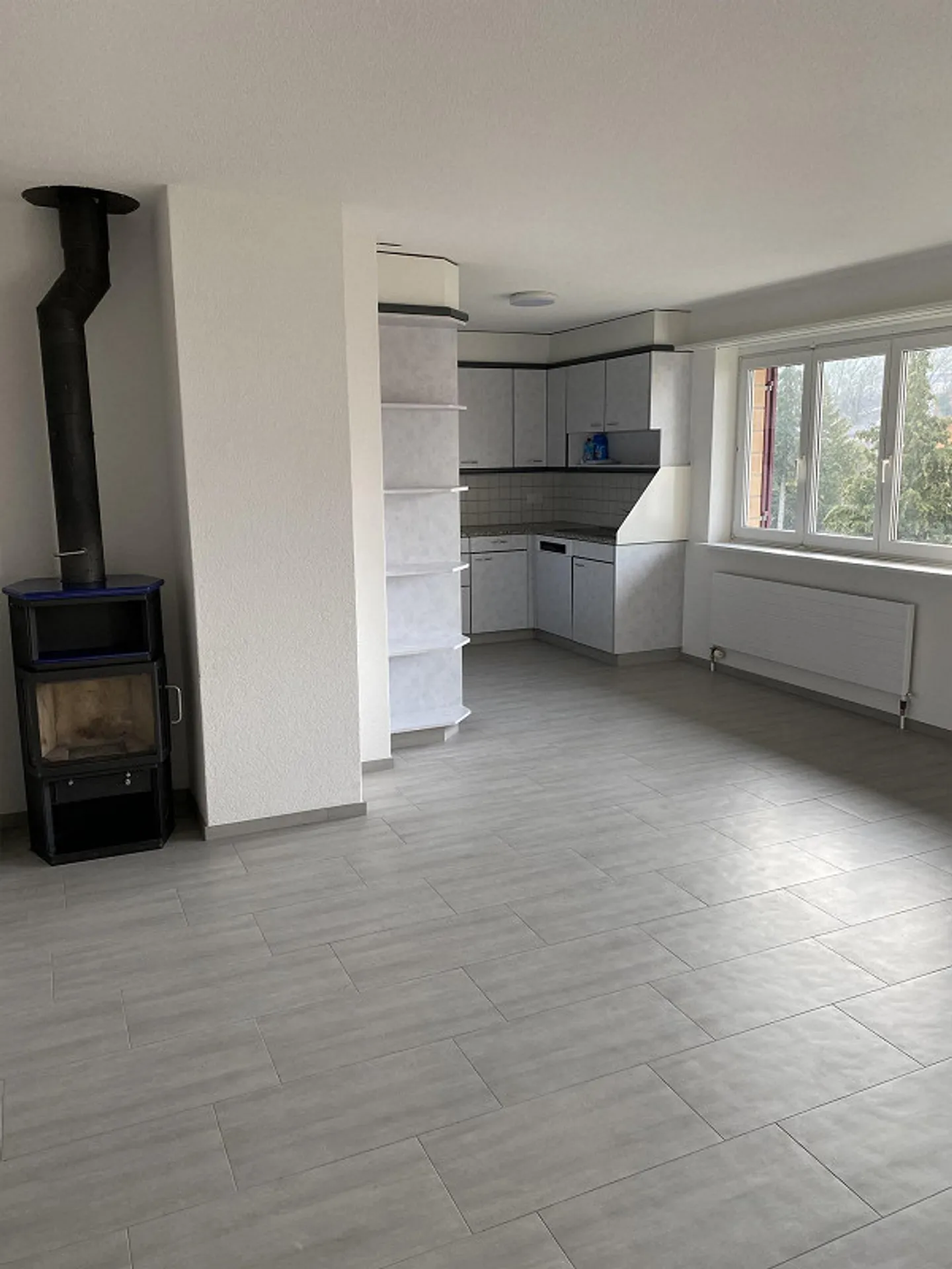 Helle sonnige Wohnung zu vermieten - Foto 1 von 12