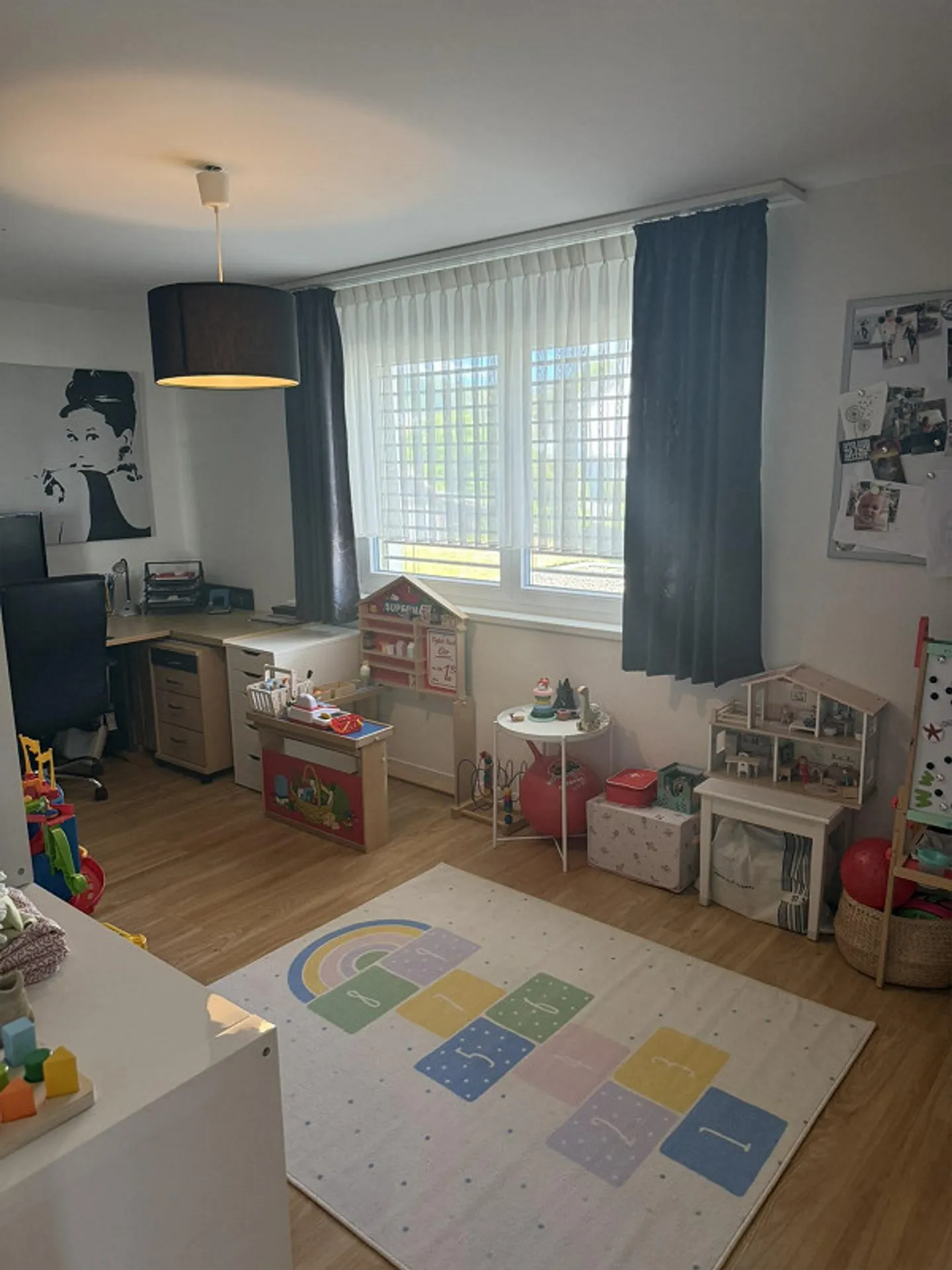 Appartement moderne de 4,5 pièces avec immense terrasse en attique et salle de loisirs - Photo 10 sur 23