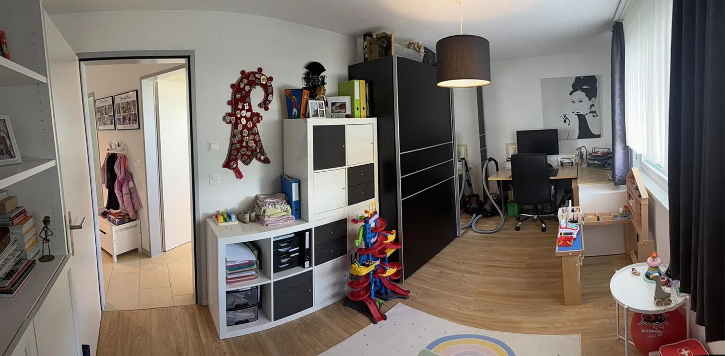 Appartement moderne de 4,5 pièces avec immense terrasse en attique et salle de loisirs - Photo 11 sur 23