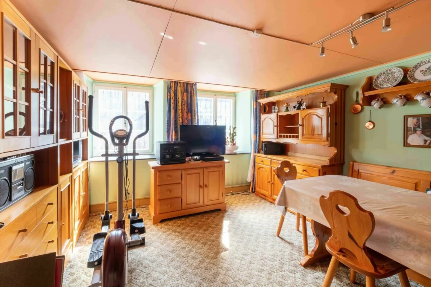 Maison individuelle semi-détachée de 6,5 pièces à Nidfurn GL - Photo 8 sur 20