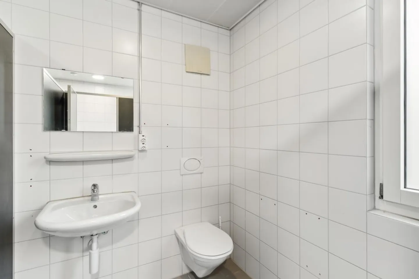 Geräumige Bürofläche in Seebach - Foto 5 von 5